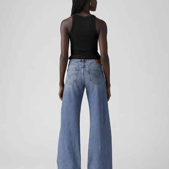 Low Loose Women's Jeans - Picture 3 of 15